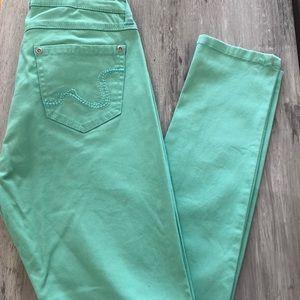 Skinny Jeans with slight stretch in color: Mint